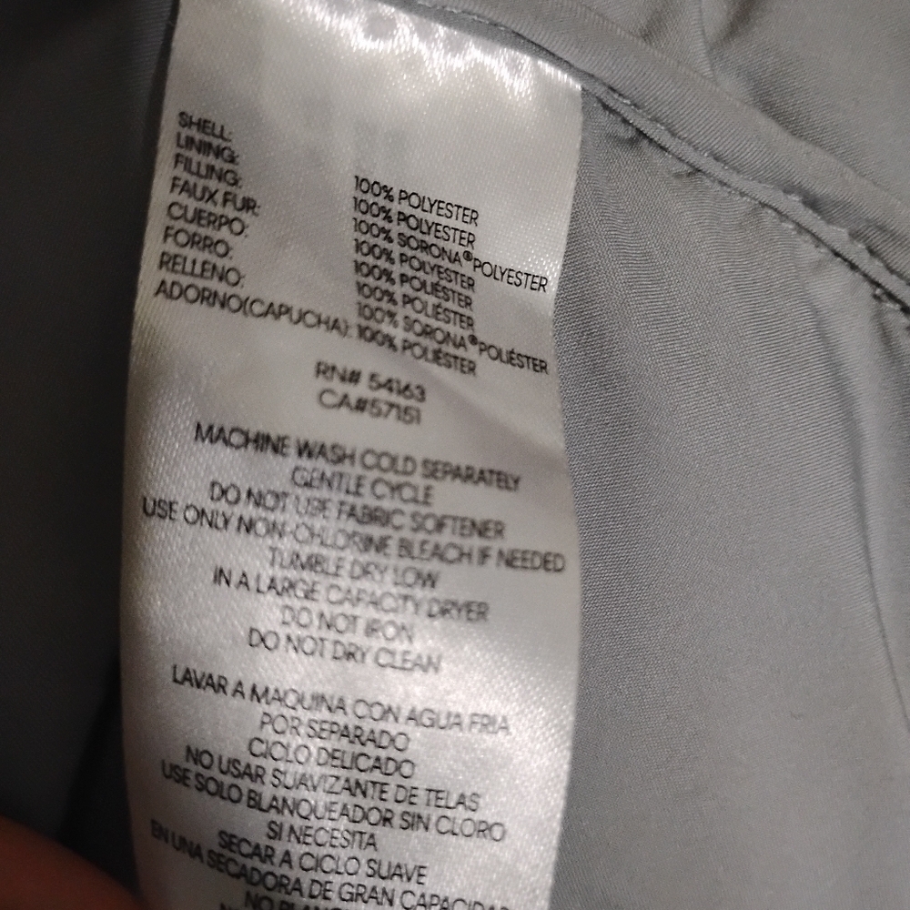 Andrew Marc Women's Gray Puffer Jacket - Picture 6 of 6